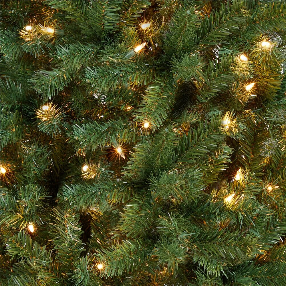 Yaheetech 6Ft Pre-lit Artificial Christmas Tree - Image 5